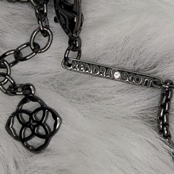 Kendra Scott Rayne Necklace with Pink Illusion Stone in Gunmetal. - Picture 5 of 5